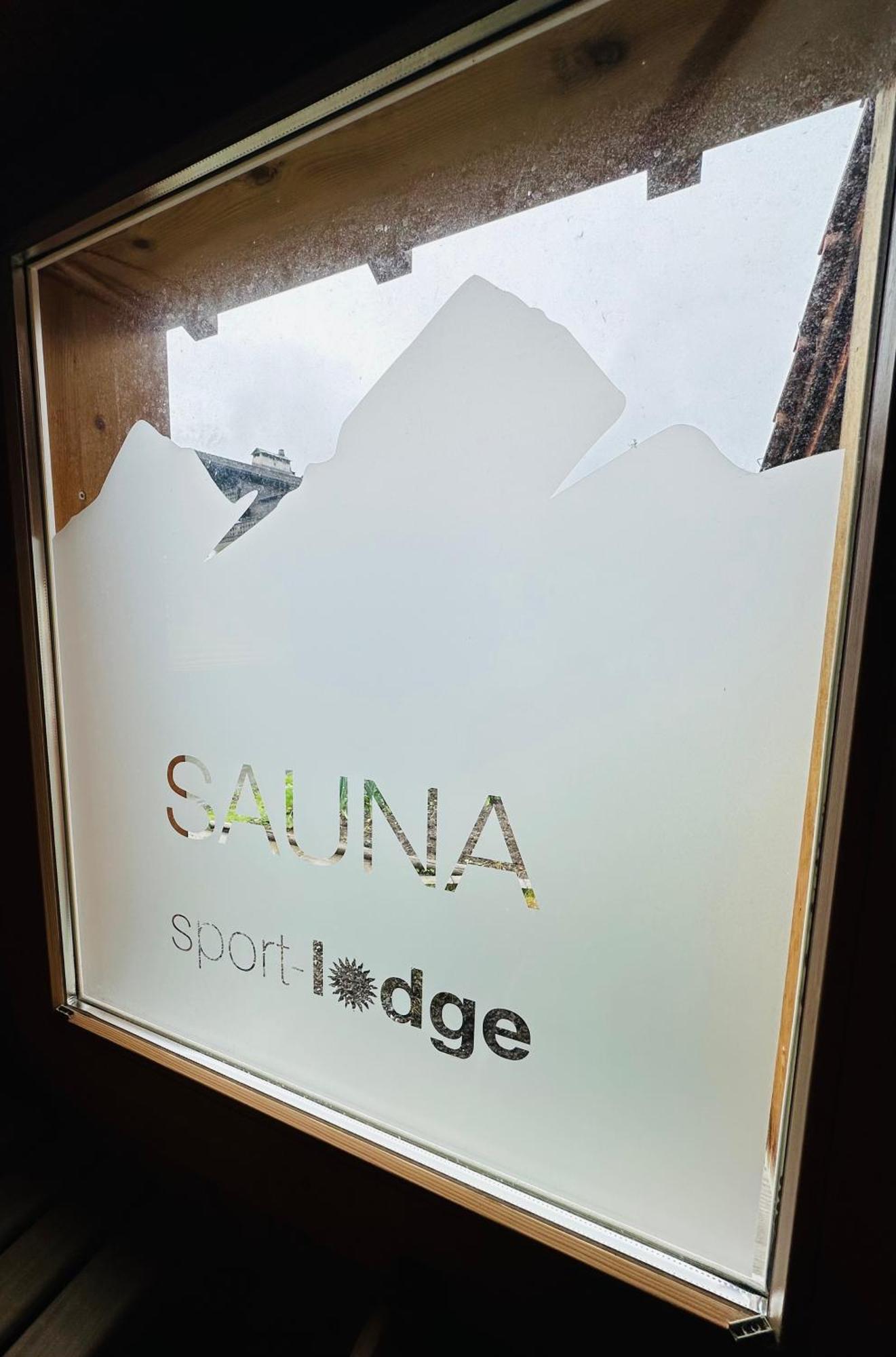 Sport-Lodge โคลสเตอร์ ภายนอก รูปภาพ