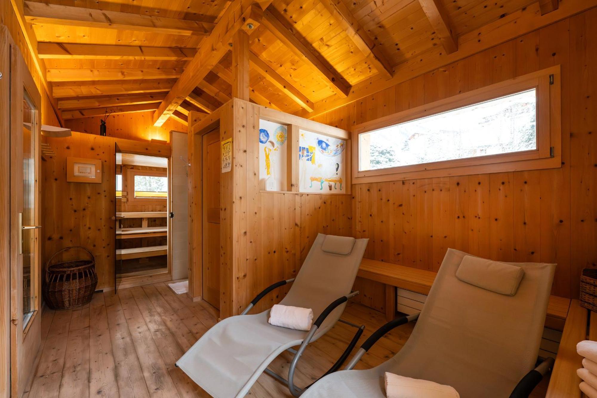 Sport-Lodge โคลสเตอร์ ภายนอก รูปภาพ